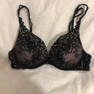 Victoria’s Secret Sexy Lace Push-up Bra ❤️